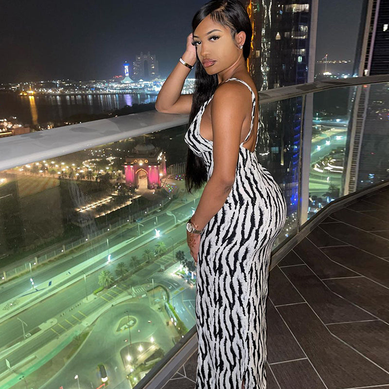 Mica | Maxi-Kleid mit Zebramuster und offenem Rücken