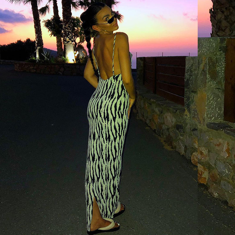 Mica | Maxi-Kleid mit Zebramuster und offenem Rücken