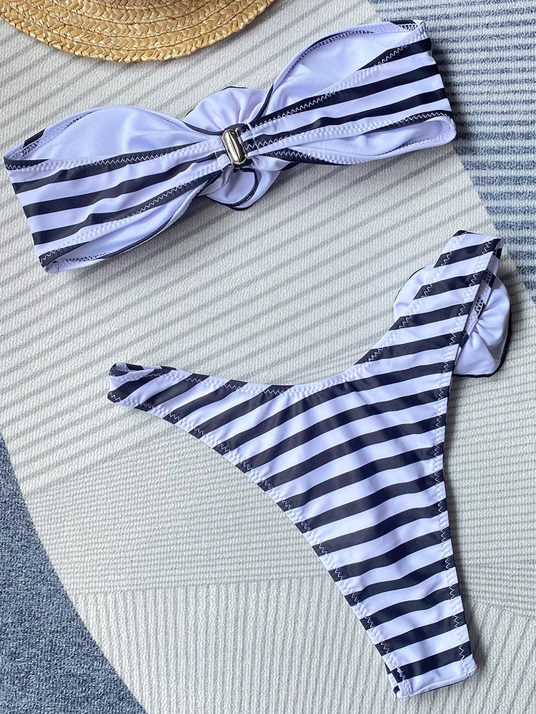Tilda | Gestreifter Bikini Rosendetail