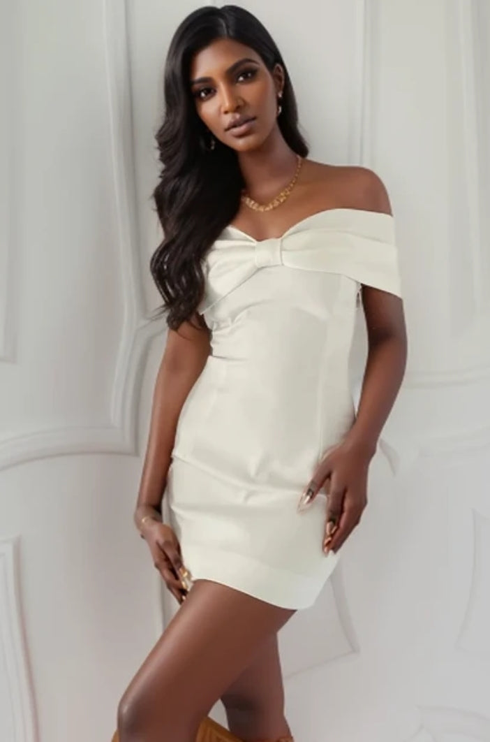 Bia | Mini-Kleid mit Schleife