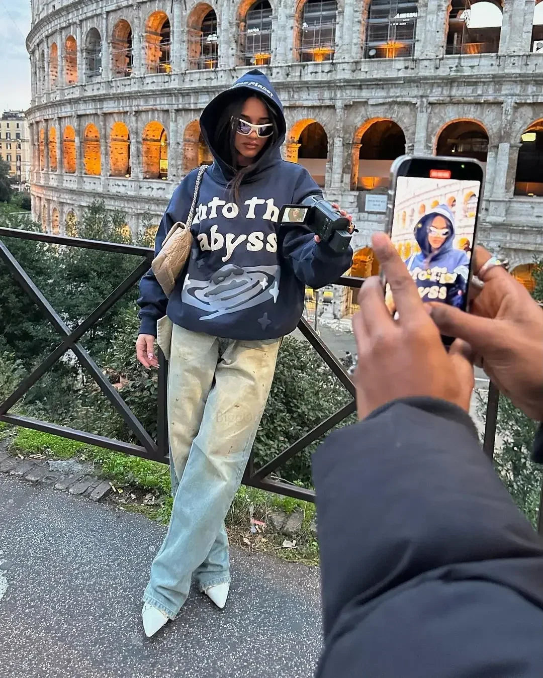 Xendra | Oversize Hoodie mit Puff-Print und Baumwollfutter für Damen