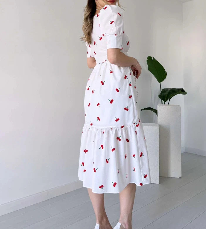 Delta | Neues Kleid mit Puffärmeln