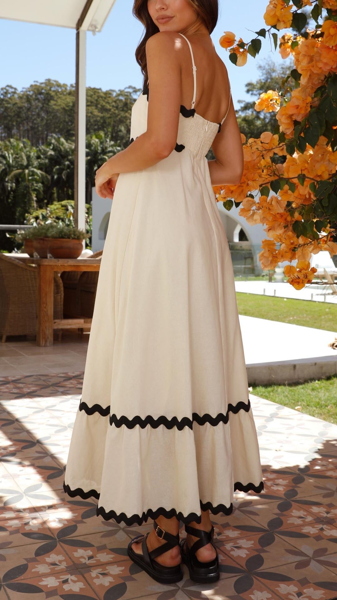 Lane | Lässiges Maxikleid mit Kontrast