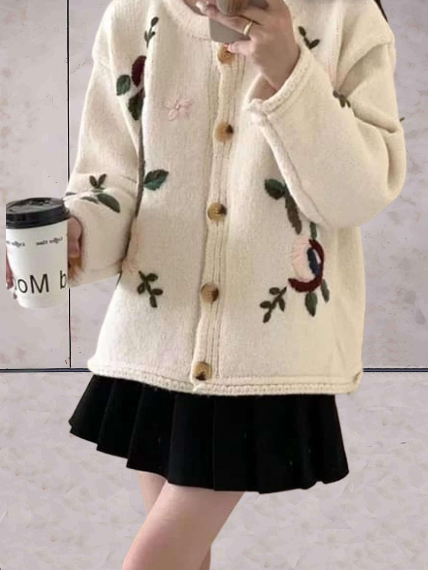 Vinitora | Gevlochtenes Retro-Cardigan mit Rundhalsausschnitt und Knopfverschluss