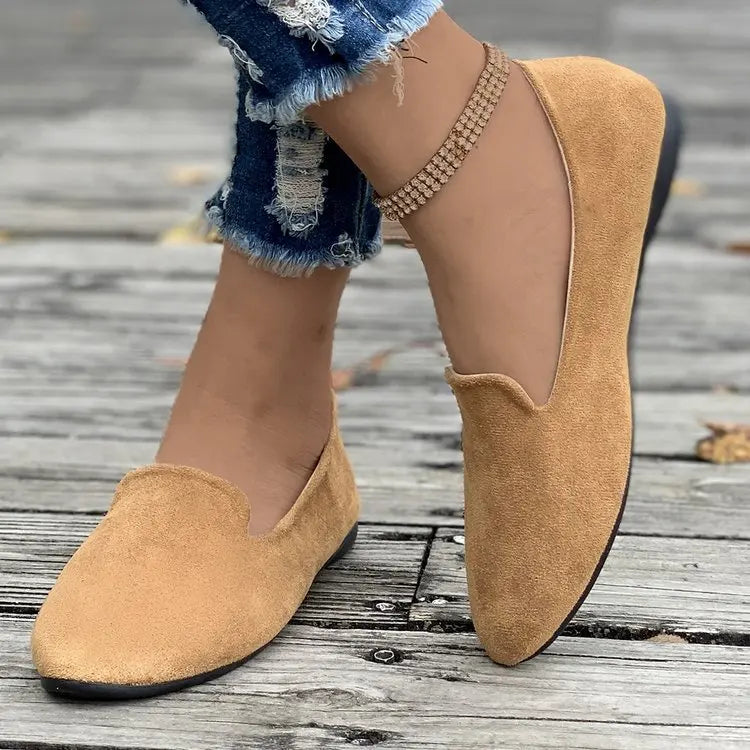 Pax | Bequeme Slip-On Flache Schuhe mit Spitzem Zehenbereich
