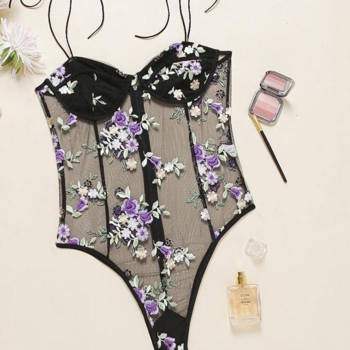 Zella | Luxuriöse Dessous in floralem Transparent