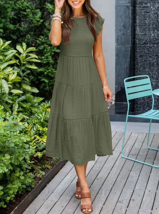 Railine | Elegantes Sommerkleid: Rüschendetails, Taschen