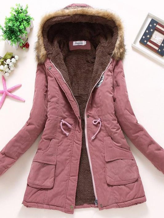Vasilia | Winterjacke mit Kapuze aus Fleece und Futter aus Fell
